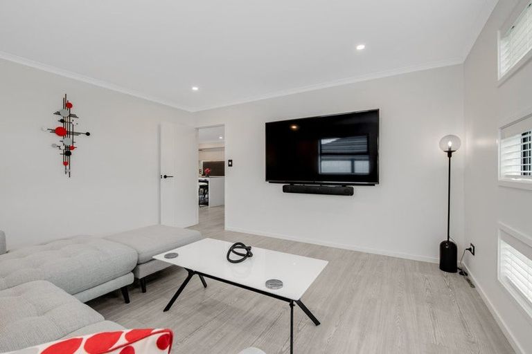 Photo of property in 23 Urumaraki Avenue, Helensville, 0800