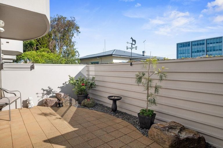 Photo of property in 5/29 Third Avenue, Tauranga, 3110