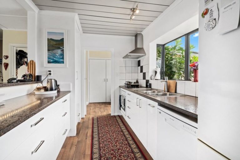 Photo of property in 19 Johnstone Loop, Tasman, Upper Moutere, 7175