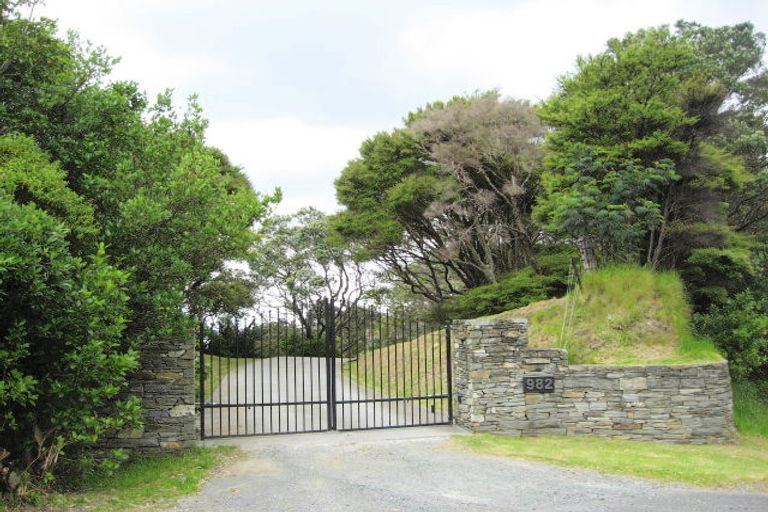Photo of property in 982 Hibiscus Coast Highway, Waiwera, Orewa, 0994