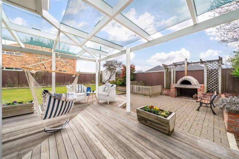 Photo of property in 2/5 Stephen Street, Trentham, Upper Hutt, 5018