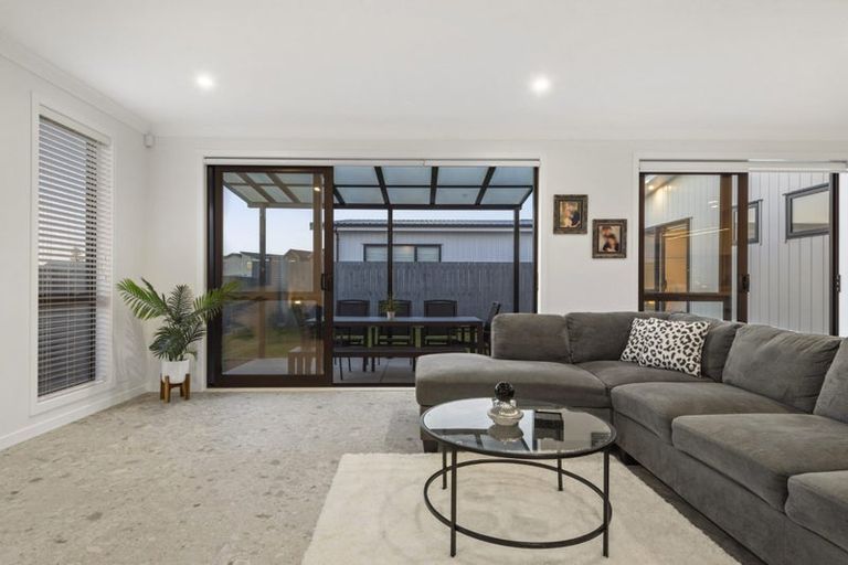 Photo of property in 15 Pamu Road, Whenuapai, Auckland, 0618