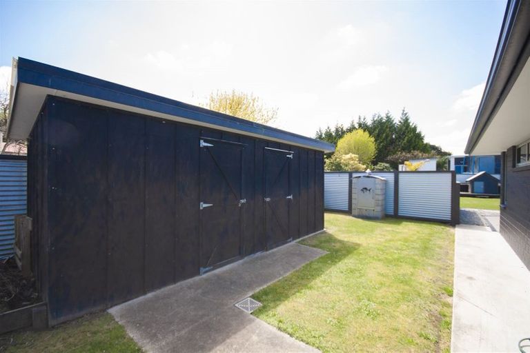 Photo of property in 14 Allendale Place, Morrinsville, 3300