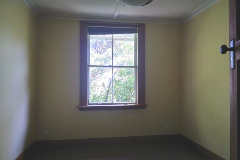 Photo of property in 57-57a Mckinley Crescent, Brooklyn, Wellington, 6021