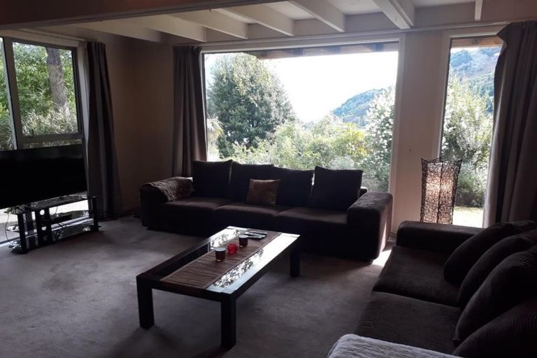 Photo of property in 16 Mckerrow Place, Sunshine Bay, Queenstown, 9300