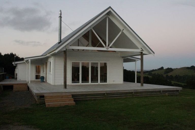 Photo of property in 169 Te Toiroa Road, Ngunguru, Whangarei, 0173