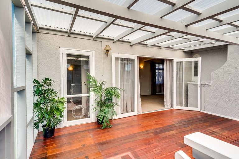 Photo of property in 401 Massey Street, Akina, Hastings, 4122