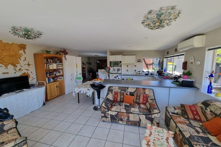 Photo of property in 10 Garden Lane, Torbay, Auckland, 0632