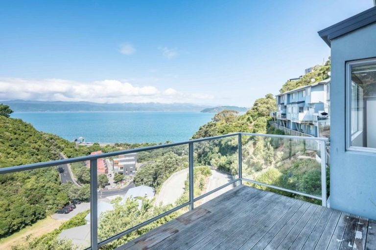 Photo of property in Onslow Heights, 17c Onslow Road, Khandallah, Wellington, 6035