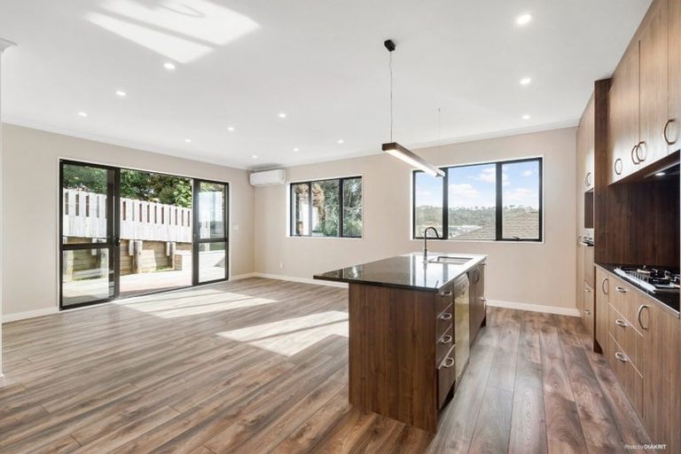 Photo of property in 8 Blewitt Court, Swanson, Auckland, 0614
