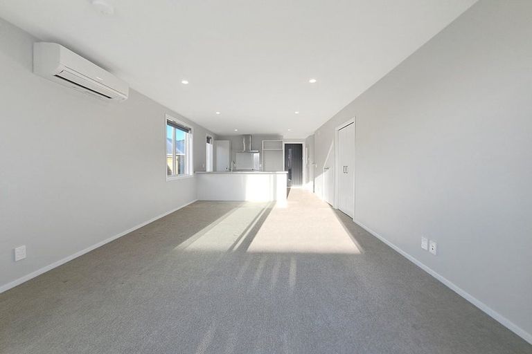 Photo of property in 11/41 Main Road, Wainuiomata, Lower Hutt, 5014