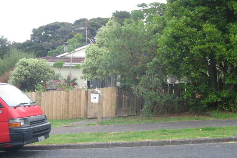 Photo of property in 15 Hiwihau Place, Glenfield, Auckland, 0629
