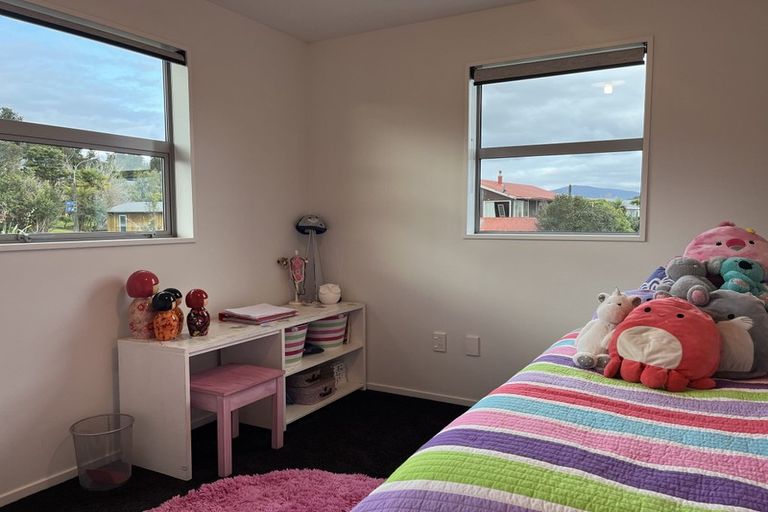 Photo of property in 77 Ahau Street, Moana, 7872