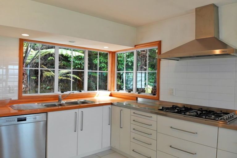 Photo of property in 26 Brunette Drive, Acacia Bay, Taupo, 3330