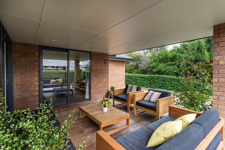 Photo of property in 8 Lancewood Avenue, Feilding, 4702