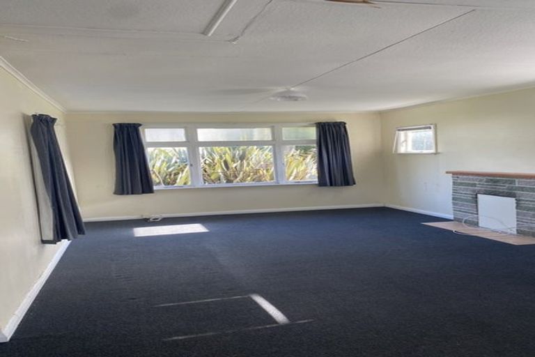 Photo of property in 32 Park Street, Foxton, 4814