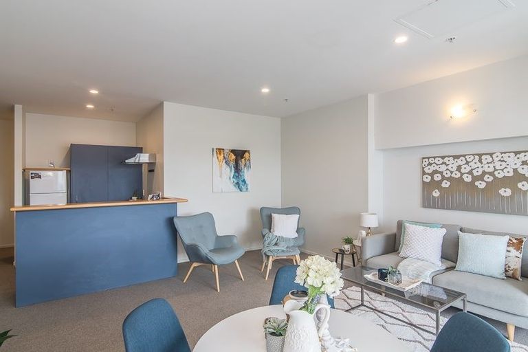 Photo of property in Stadium Garden Flats, 308/107 Thorndon Quay, Pipitea, Wellington, 6011