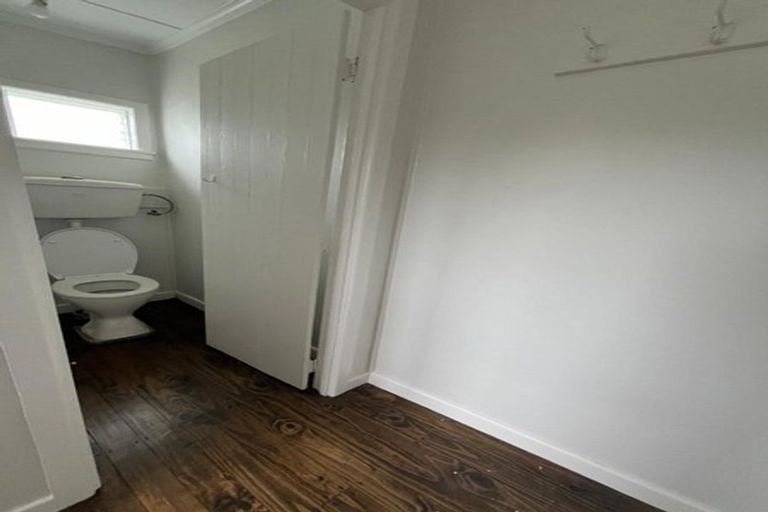 Photo of property in 62 Church Road, Ardmore, Papakura, 2582