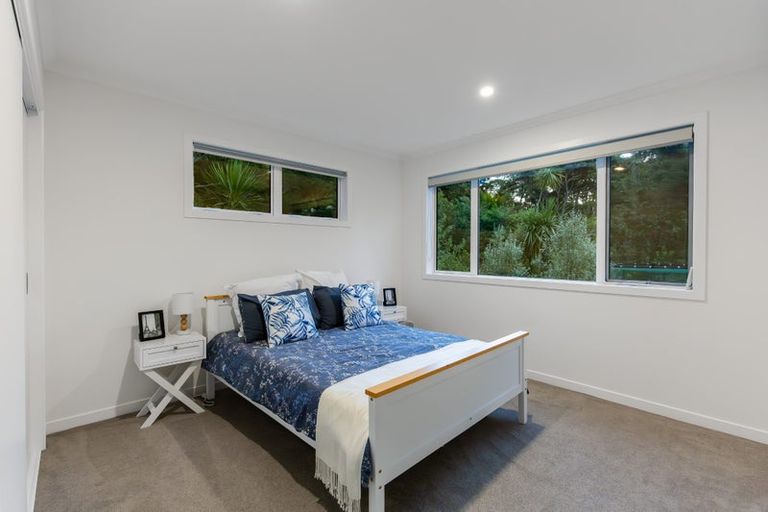 Photo of property in 339a Glenvar Road, Long Bay, Auckland, 0630