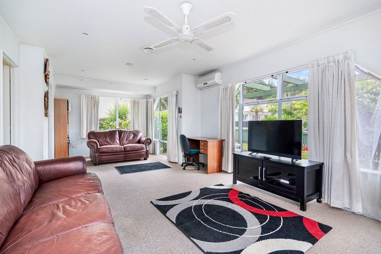 Photo of property in 110 Paramount Parade, Tikipunga, Whangarei, 0112