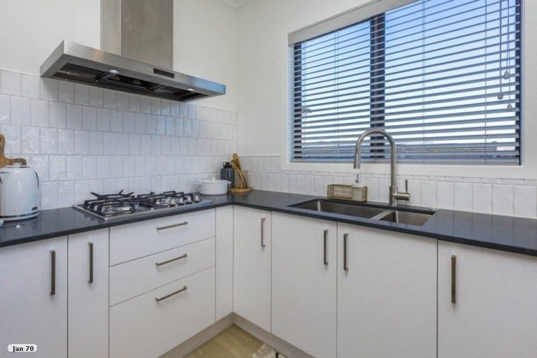 Photo of property in 7 Hopkirk Avenue, Wallaceville, Upper Hutt, 5018