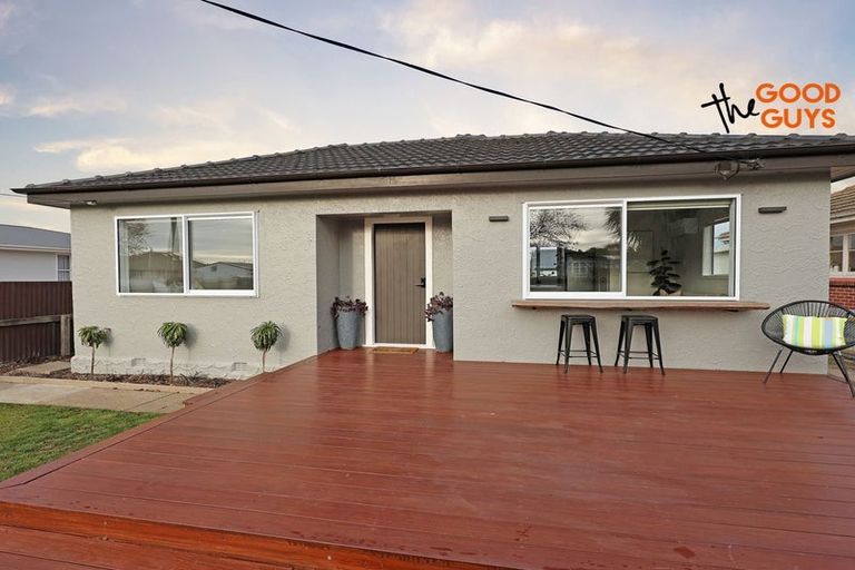 Photo of property in 15 Balmoral Street, Oamaru North, Oamaru, 9400