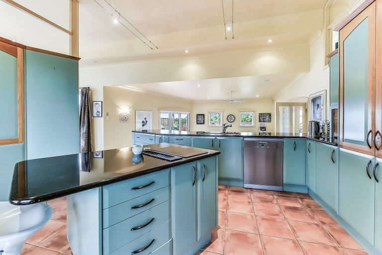 Photo of property in 20 Stonebridge Road, Temple View, Hamilton, 3289