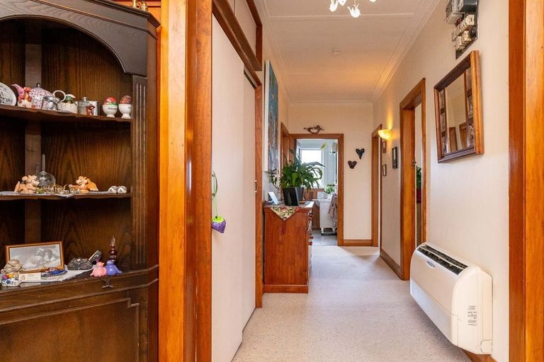 Photo of property in 102 Preston Crescent, Belleknowes, Dunedin, 9011