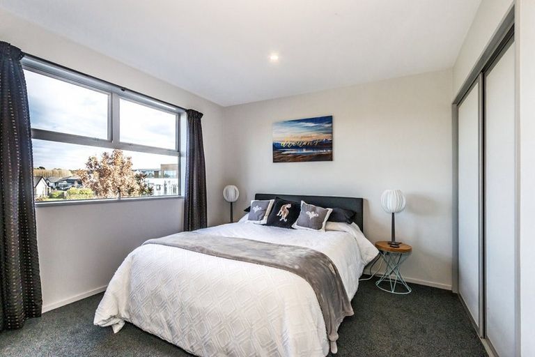 Photo of property in 46 Caulfield Avenue, Halswell, Christchurch, 8025