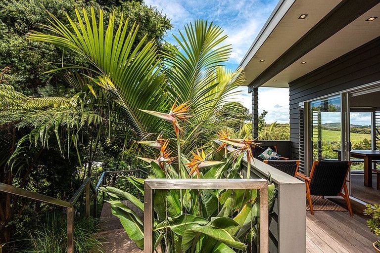 Photo of property in 45 Wilma Road, Ostend, Waiheke Island, 1081