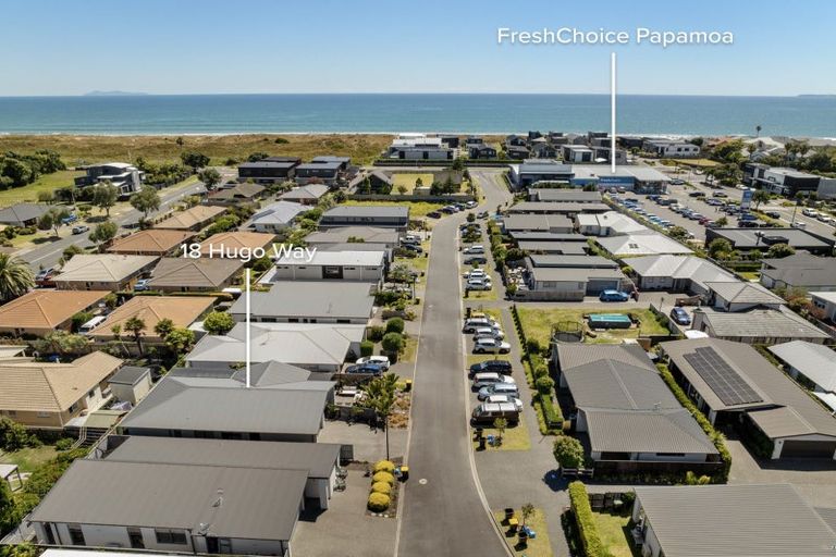 Photo of property in 18 Hugo Way, Papamoa Beach, Papamoa, 3118