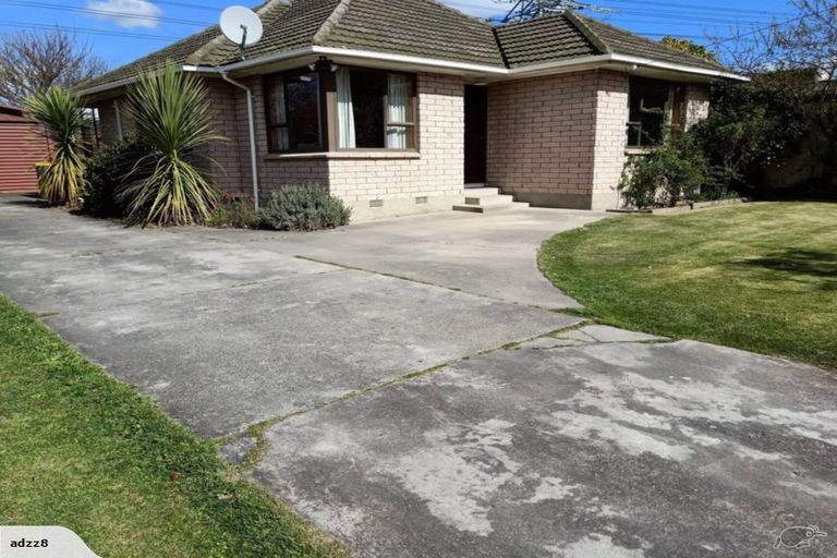 Photo of property in 27 Appleby Crescent, Burnside, Christchurch, 8053