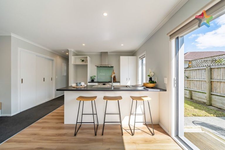 Photo of property in 9b Fitzherbert Road, Wainuiomata, Lower Hutt, 5014