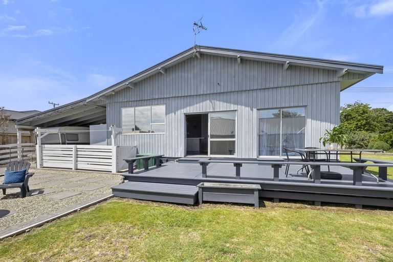 Photo of property in 535 Manutahi Road, Lepperton, New Plymouth, 4373