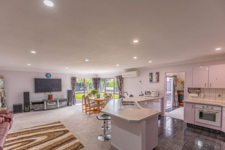 Photo of property in 3 Jacaranda Place, Greenmeadows, Napier, 4112