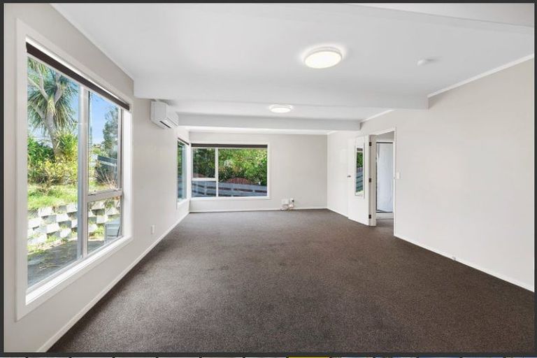 Photo of property in 27 Izard Road, Khandallah, Wellington, 6035