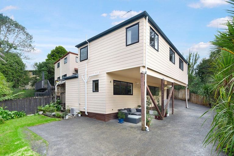 Photo of property in 45 Holmes Drive South, Massey, Auckland, 0614