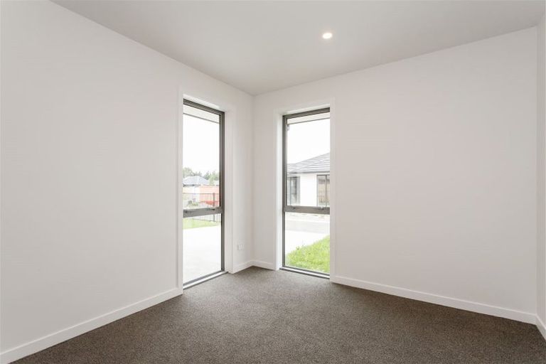 Photo of property in 10 Agathis Crescent, Wigram, Christchurch, 8025