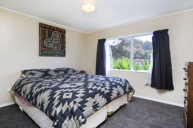 Photo of property in 11 Alidade Place, Massey, Auckland, 0614