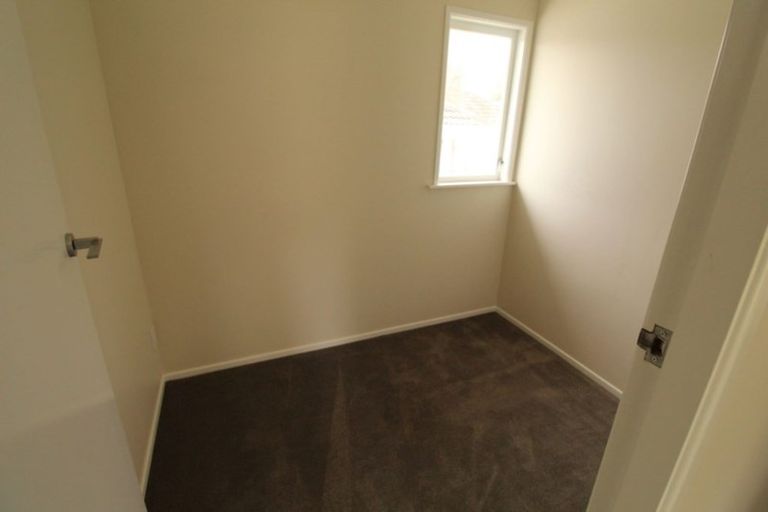 Photo of property in 2/10 Norman Road, Hauraki, Auckland, 0622