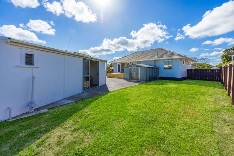 Photo of property in 18 Tyrone Street, Otara, Auckland, 2023