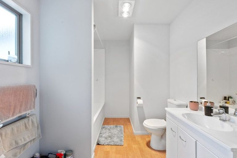 Photo of property in 4/75 Burke Street, Addington, Christchurch, 8024