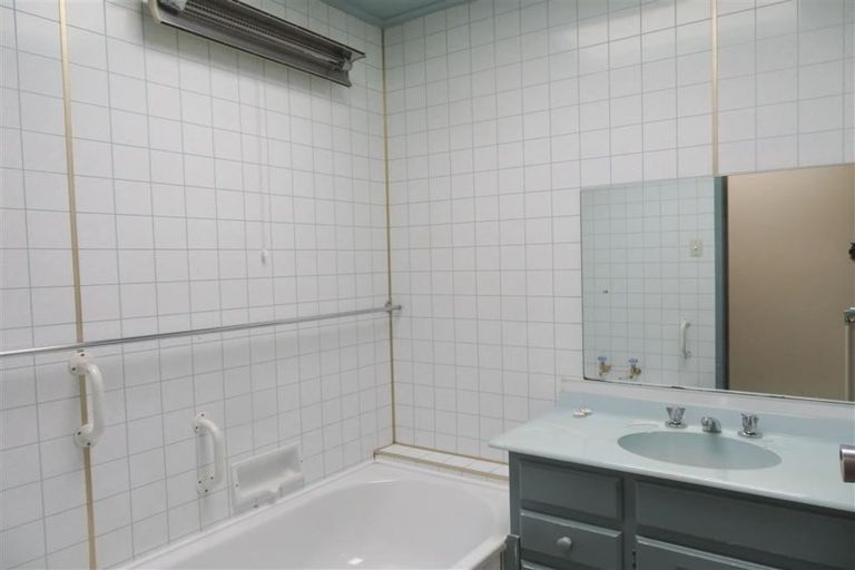 Photo of property in 21 Ardwick Street, Gore, 9710