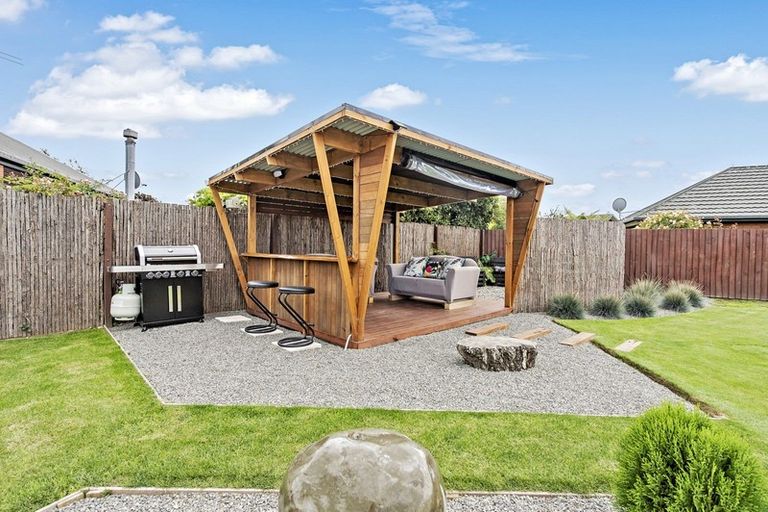 Photo of property in 3 Oldham Place, Darfield, 7510