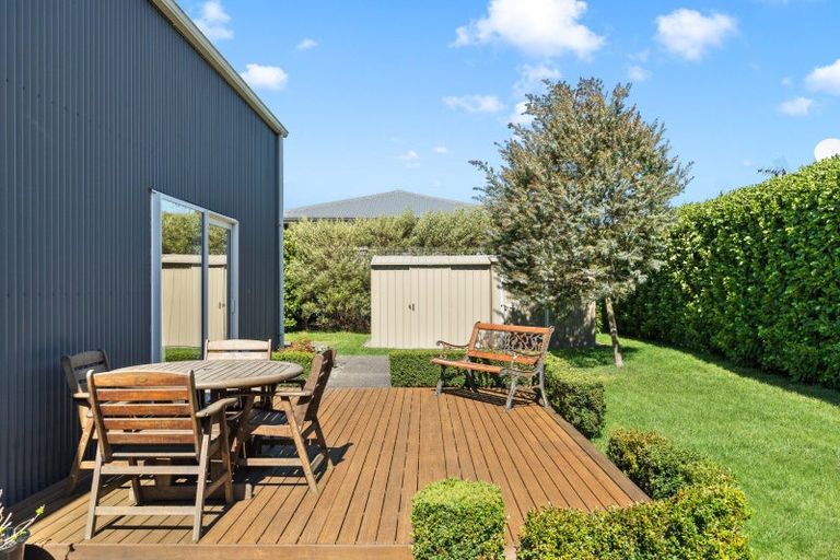 Photo of property in 12 Burgundy Drive, Martinborough, 5711