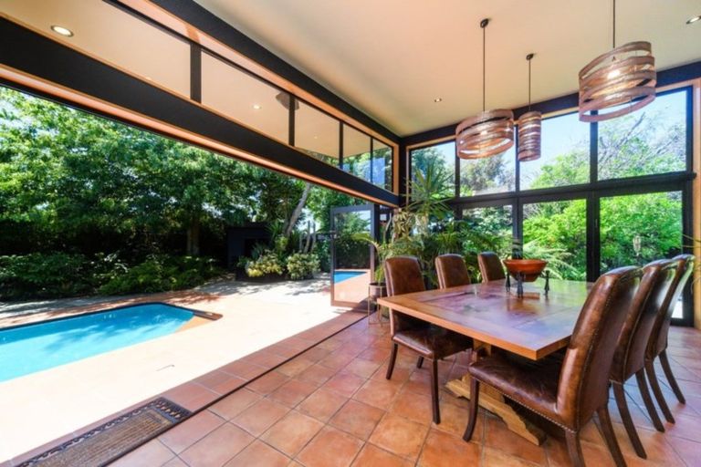 Photo of property in 5 Rosedale Crescent, Cloverlea, Palmerston North, 4412