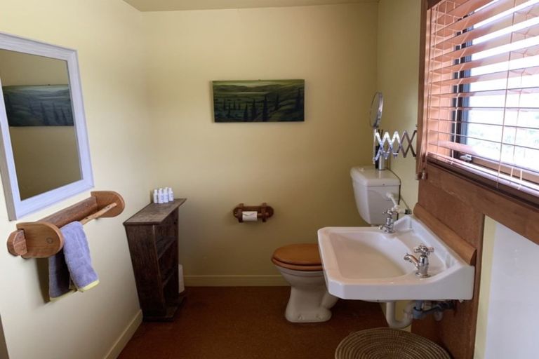 Photo of property in 9 The Parade, Okarito, Whataroa, 7886