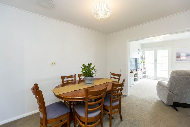 Photo of property in 77 Raukawa Street, Stokes Valley, Lower Hutt, 5019