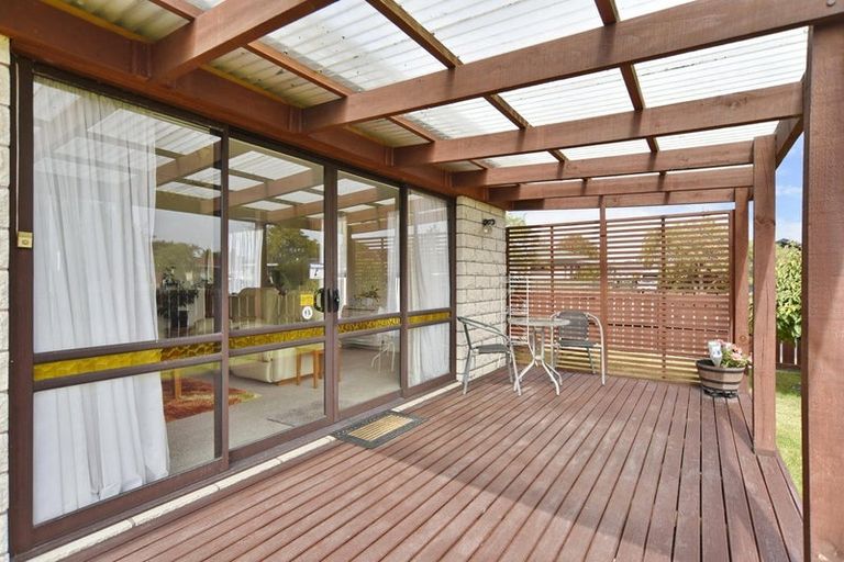 Photo of property in 1/2 James Condon Place, Redwood, Christchurch, 8051