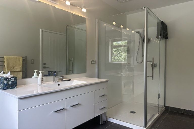 Photo of property in 22 Petersen Road, Harihari, 7884